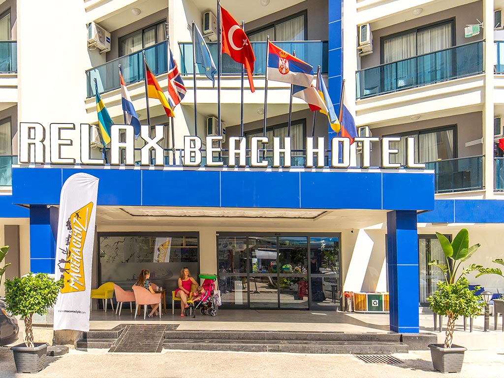 Relax Beach Hotel