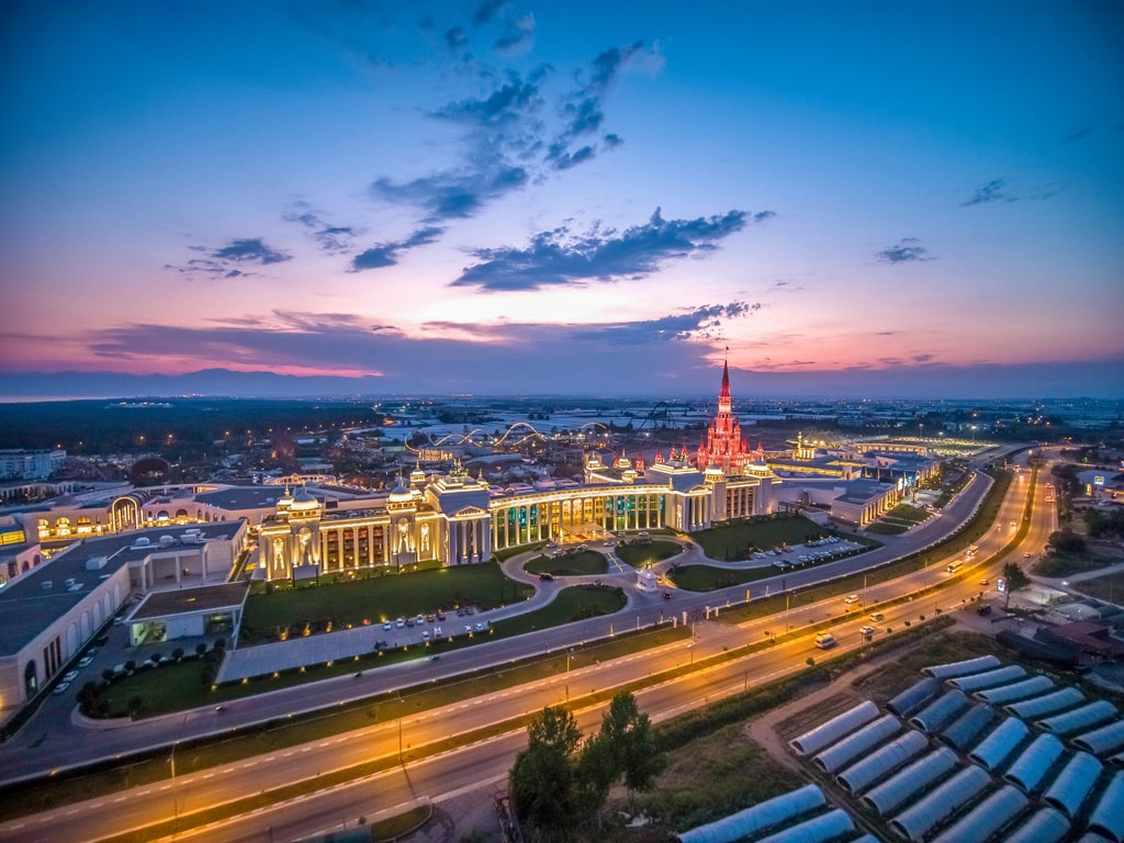 Hotellet med omgivelser - Land of Legends Kingdom
