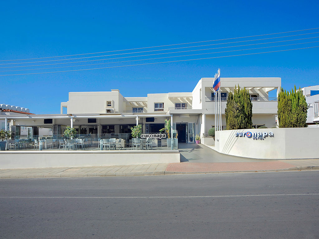 Restauranten og hovedindgangen